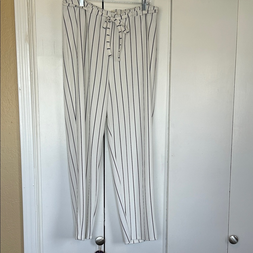 NWOT. Ivory and black Striped Wide Leg Pants. 1X